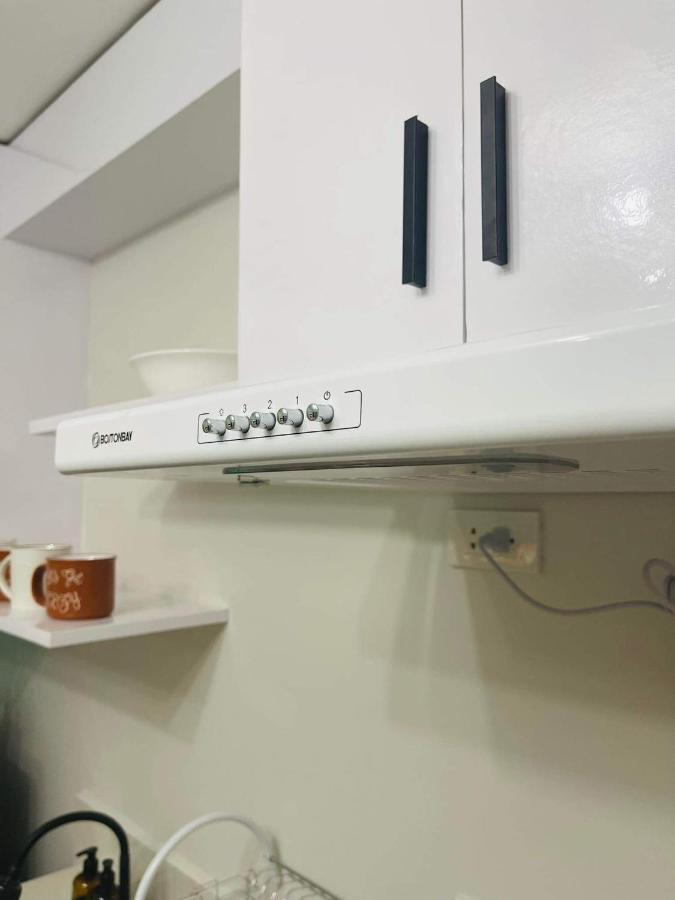 Lovely 2 Bedroom Condo Unit อีโลอีโลซิตี้ ภายนอก รูปภาพ